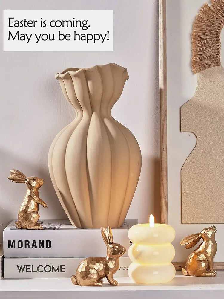 DN DECONATION Golden Polyresin Bunny Decor Rabbit Figurines, Easter Bunny Statue Set of 3 for Spring Tabletop Decor